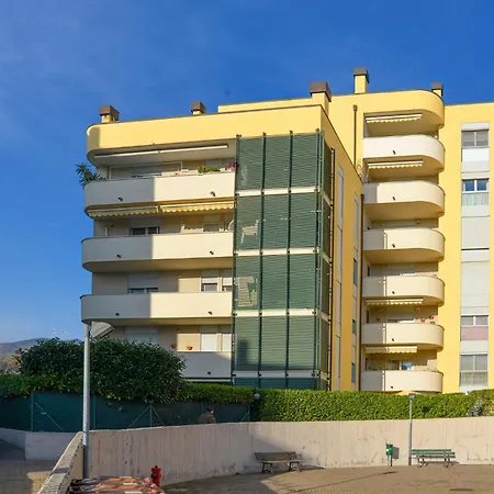 Casa Milena - Vadoalmare Immobiliare * ヴァード・リーグレ